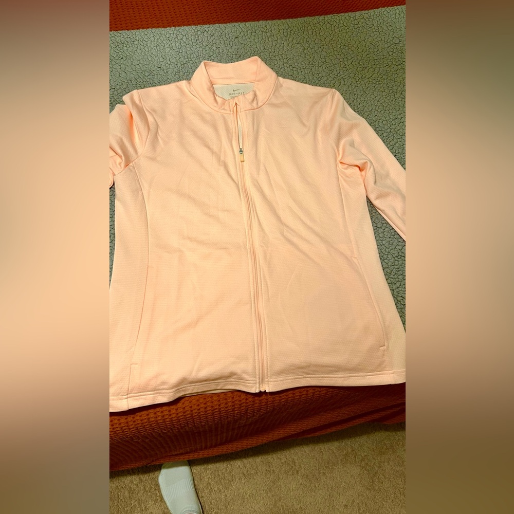 Women’s Nike DRIFIT Jacket